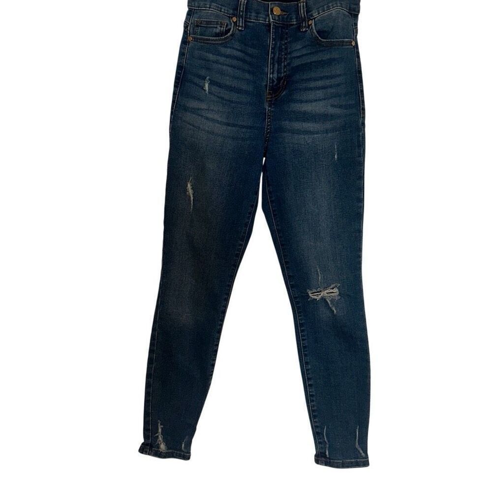 Kendall and Kylie ladies size 7/28 Jeans